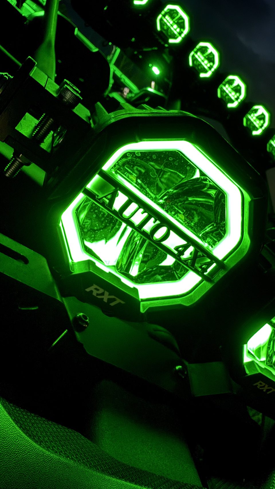 RXT Titan-Series 4" linkable LED pod