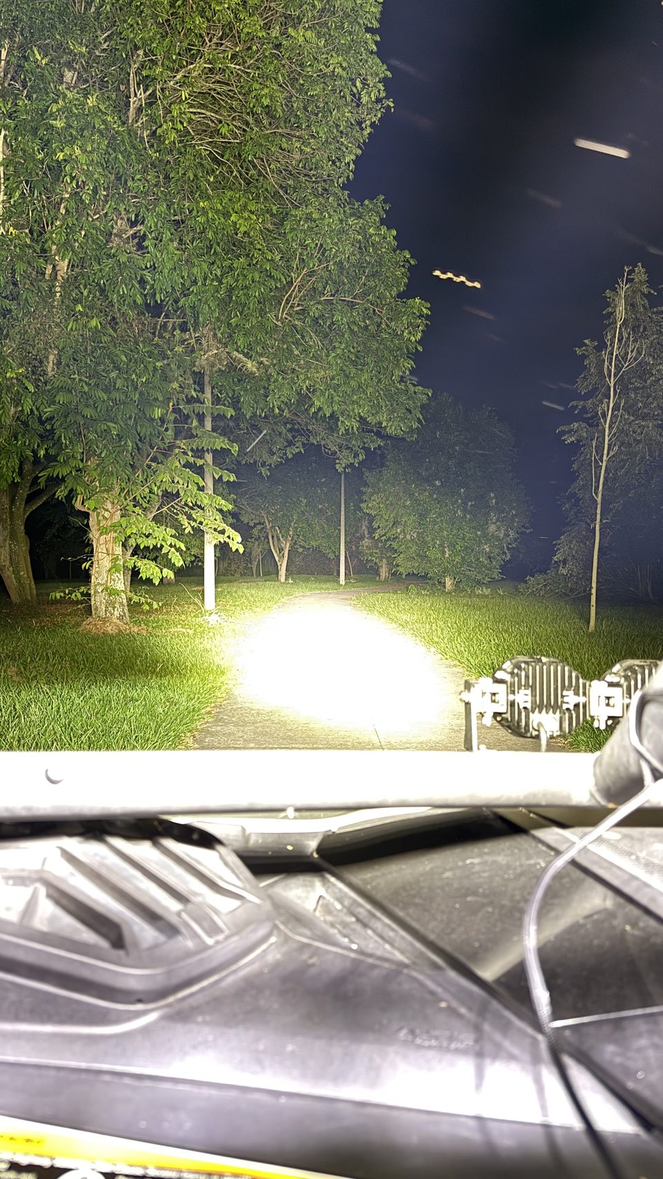 RXT white combo beam lighting the trail